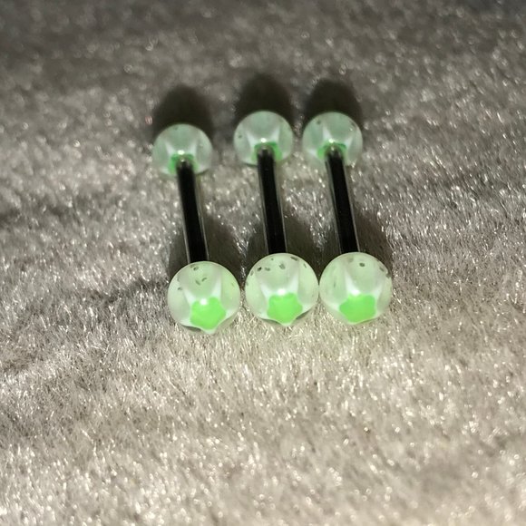 14 Gauge Clear, Green and White Glitter Star Design Tongue Ring - Picture 3 of 4